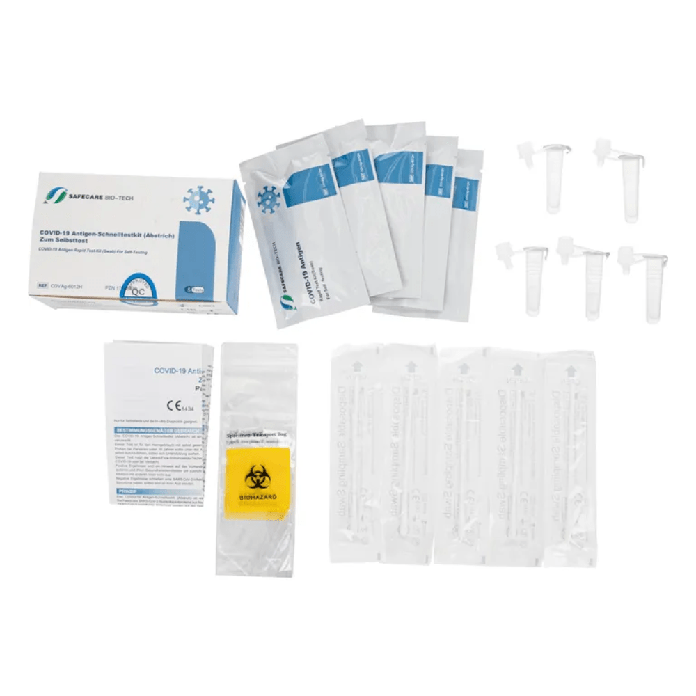 De Safecare-sneltestkit voor COVID-19-antigenen voor thuisgebruik (set van 5) is voorzien van het Safecare-logo. Deze zelftestkit bevat testcassettes in verzegelde zakjes, een gebruiksaanwijzing, extractiebuisjes met dopjes en een biohazard-zakje, en levert resultaten in slechts 15 minuten.
