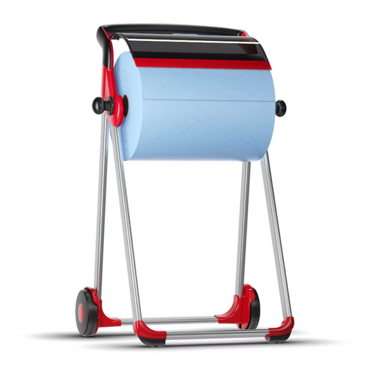 Ein Tork 652008 Rollenspender Bodenständer Performance W1, Marke TORK – Essity Professional Hygiene Germany GmbH, fasst eine große Papierhandtuchrolle und ist mit Rollen für Mobilität ausgestattet. Der Spender weist ein elegantes rot-schwarzes Design auf und verfügt über einen robusten Metallrahmen und eine gezackte Kante, um das Abreißen der Blätter zu erleichtern.