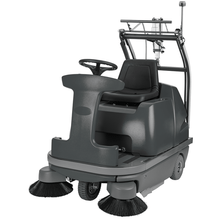 Numatic zit-veegmachine NU 12, HE, TRS met 2e zijborstel | Pak (1 stuk)