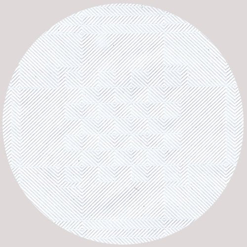 Een wit cirkelpatroon met dunne, diagonale grijze lijnen die geometrische vormen vormen, geeft het PAPSTAR papieren tafellaken met damastreliëf, 100 m x 1 m, wit (Folie, 1 rol) van de PAPSTAR GmbH op een lichtgrijze achtergrond een elegante uitstraling.