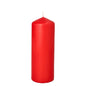 De PAPSTAR stompkaars rood (Ø 60 mm, 165 mm, krimpfolie) van PAPSTAR GmbH staat rechtop op een witte ondergrond - ideaal als decoratieve kaars voor elke sfeer.