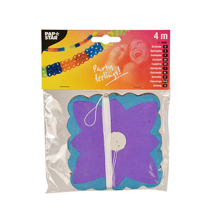 De PAPSTAR papieren slinger (Ø 11,5 cm, 4 m) van PAPSTAR GmbH is een feestelijke decoratie in een doorzichtige plastic zak. De verpakking toont feestende mensen en benadrukt het felgekleurde ontwerp en de lengte van 4 meter.