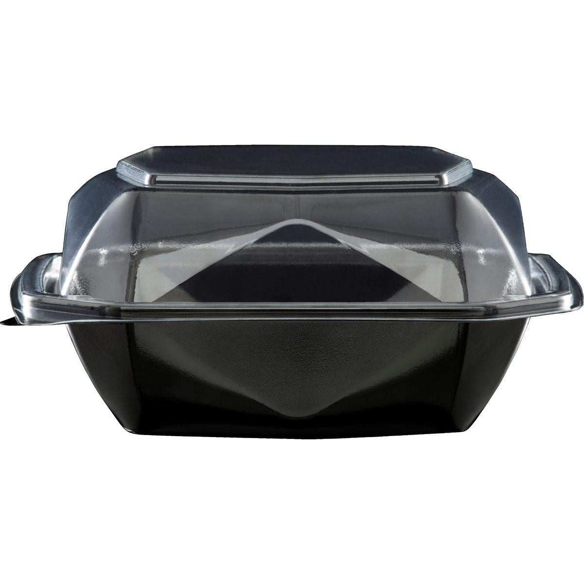 De Octaview® S voedselcontainer van Duni GmbH (APET 150x150x70, Zwart/Transparant) wordt gesloten en leeg afgebeeld, met een zwarte bodem en een doorzichtige scharnierdeksel voor een goede zichtbaarheid van de inhoud. Verpakkingsgrootte: 400 stuks.