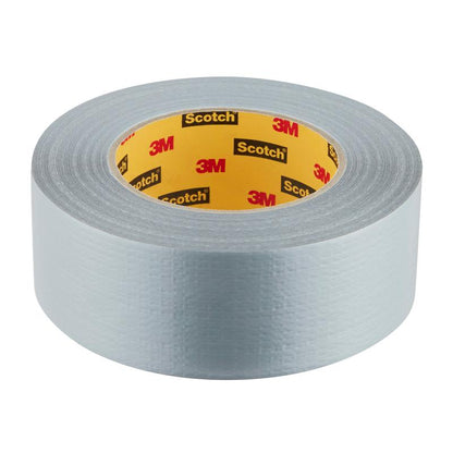 Afgebeeld is een rol Scotch® Universele Tape 2904 (50 m x 48 mm) van 3M Deutschland GmbH met gelabelde binnenkern voor witte achtergrond.