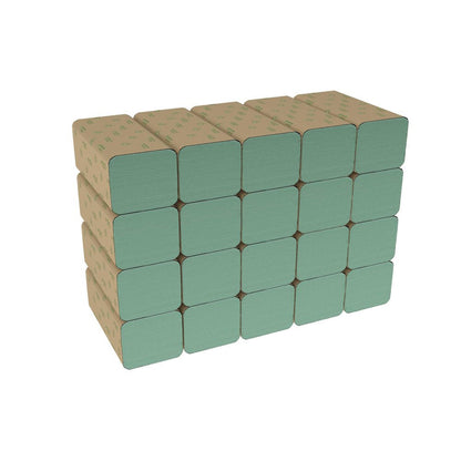 Een stapel van zestien rechthoekige blokken, gerangschikt in een 4x4 patroon, lijkt op de Hostess™ NATURA™ handdoeken - zigzagvouw, klein (23,00 x 25,00 cm) van Kimberly-Clark GmbH, met groene gezichten en bruin gemarmerde zijden op een effen witte achtergrond.