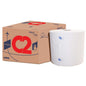 Een karton met de opdruk "Kimtech® Aviation Reinigingsdoeken - Grootrol / Wit - 1 rol x 900 vellen | Karton (1 rol)" van de Kimberly-Clark GmbH is afgebeeld naast een grote witte rol met productdetails en een handafbeelding voor gebruik in de luchtvaart.