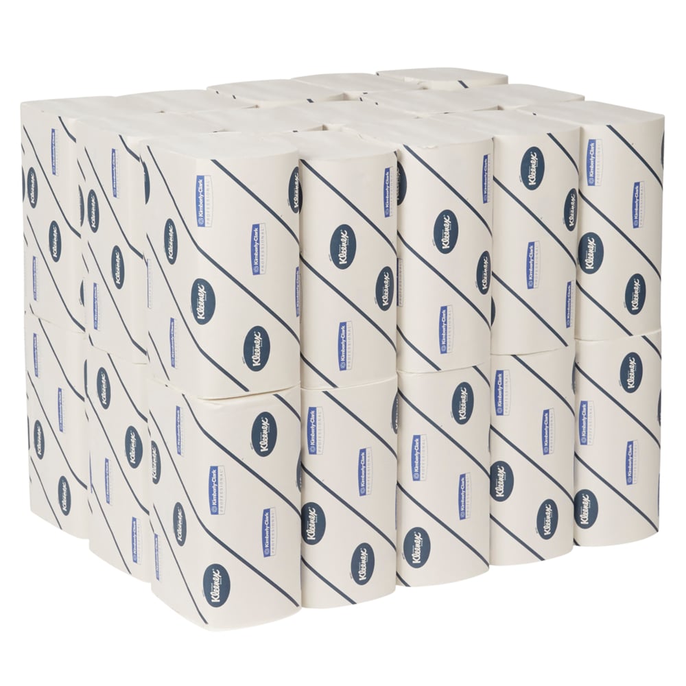 Een netjes gestapelde set Kleenex® Ultra™ Handdoeken - Interfold, Wit, Groot (30 clips x 94 vellen per doos) van Kimberly-Clark GmbH; elke verpakking is in wit met blauwe accenten verpakt en lijkt op de schone uitstraling van premium handdoeken.