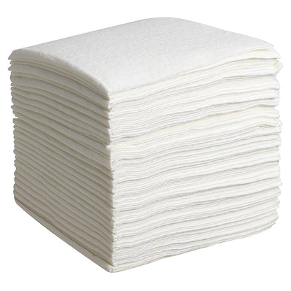 Een stapel WypAll® L40 PowerClean kwartgevouwen doeken van Kimberly-Clark in wit (18x56), ideaal voor alle reinigingsoplossingen en -taken.