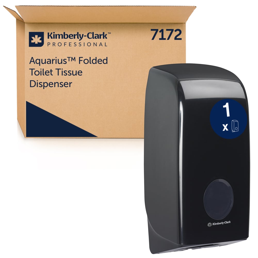 Een zwarte Aquarius™ toiletpapierdispenser van Kimberly-Clark GmbH staat voor een bruine doos met de opdruk 7172. Beide zien er schoon en hygiënisch uit - perfect voor elke badkamer.