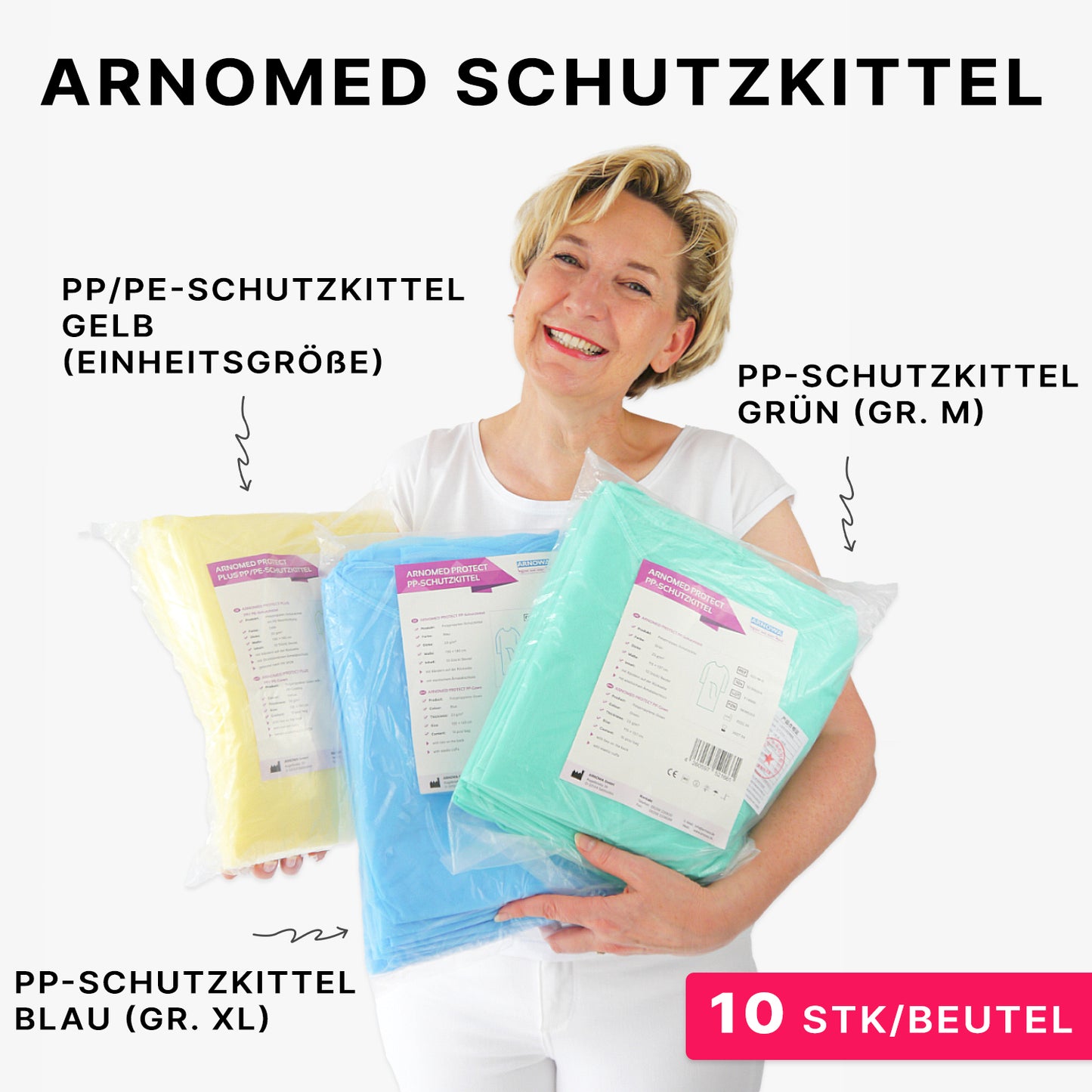 Een glimlachende vrouw houdt een verpakking van ARNOMED virusdichte wegwerpbeschermjassen, geel, PP/PE-coating (10 stuks) van ARNOWA GmbH vast. Het roze etiket met de tekst "10 stuks/zak" wijst op de virusdichte wegwerpbeschermjas.