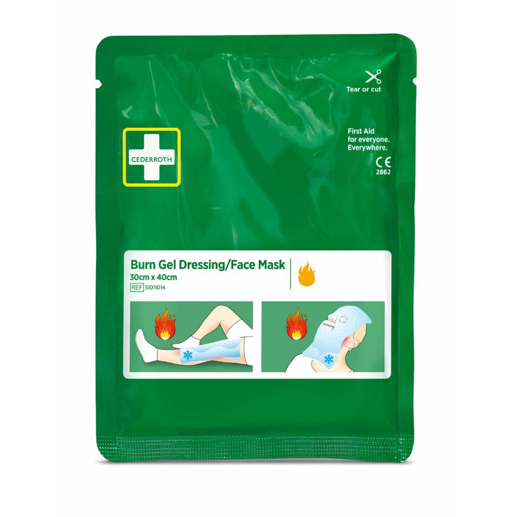 Een groene Cederroth brandwondverband 30x40 cm (1 stuk) van Orkla Wound Care AB toont de toepassing van gel op het been/gezicht met vuursymbolen voor brandwonden. Ideaal voor brandwondenbehandeling. Verpakkingsgrootte: 30 x 40 cm.