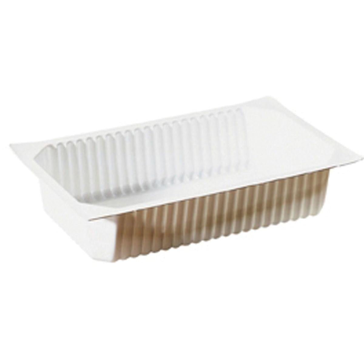 De Duni GmbH PP Schaal 1/4 GN Wit PP is een rechthoekig, wit, geribbeld dienblad met afgeschuinde zijden en een vlakke bodem, perfect voor gebruik in de horeca. Uitgestald tegen een witte achtergrond.
