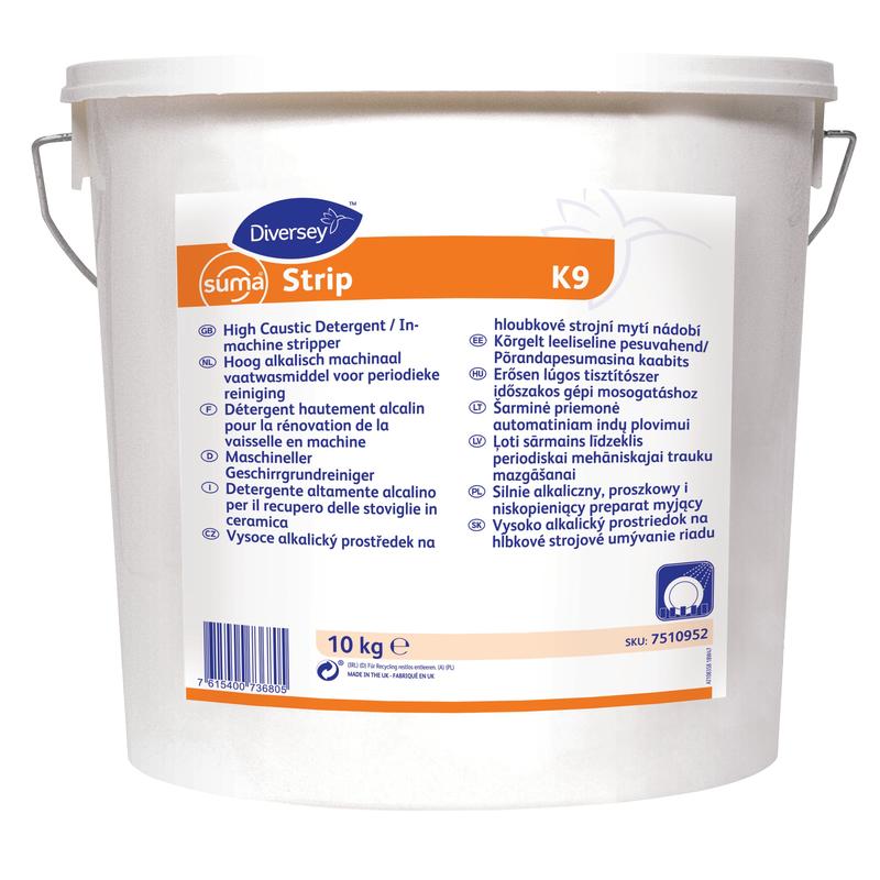 Een 10 kg witte kunststofemmer van Suma Strip K9, schuimremmend poedervormig basisvaatwasmiddel van Diversey Deutschland GmbH & Co. OHG, ideaal voor vaatwasmachines in de horeca. Meertalige handleiding op het etiket.