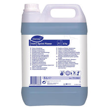 Ein 5-Liter-Kunststoffbehälter TASKI Sprint Flower Desodorierender Unterhaltsreiniger von Diversey Deutschland GmbH & Co. OHG, mit weißem mehrsprachigem Etikett und gefüllt mit frischer blauer Reinigungsflüssigkeit.