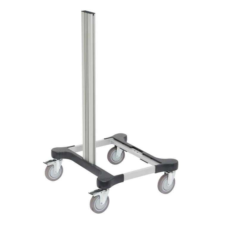 Het product "TASKI Chassis Micro, Basisframe klein" van Diversey Deutschland GmbH & Co. OHG is een compact, mobiel basisframe met vier zwenkwielen en een centrale paal op een witte achtergrond.