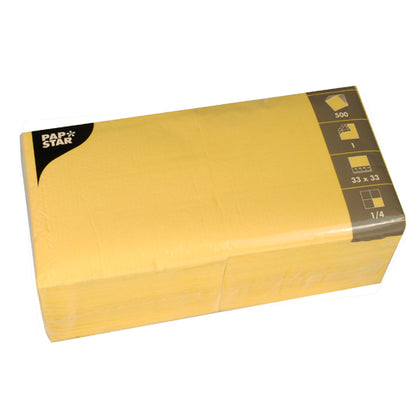 Eine versiegelte Packung PAPSTAR 500 Servietten, 1-lagig, 1/4-Falz (33x33 cm) von PAPSTAR GmbH, in klarer Kunststoffverpackung mit aufgedruckten Produktangaben.