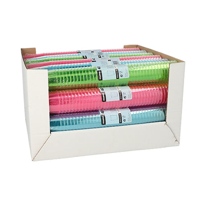 In einer weißen Box von Starpak befinden sich 40 farblich sortierte PS-Schnapsgläser (4 cl, Ø 4,2 x 5,2 cm), sauber verpackt in Schrumpffolie mit rosa, grünen und blauen Bechern pro Stapel.
