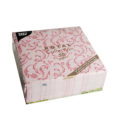 Een verpakking met 50 PAPSTAR servetten "ROYAL Collection" 1/4-vouw, 40x40 cm, in bordeaux van PAPSTAR GmbH. De vierkante verpakking benadrukt het elegante servetontwerp binnenin.