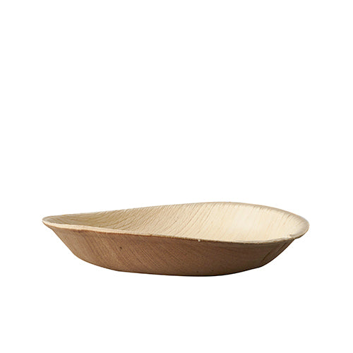 Die PAPSTAR 25 Teller, Palmblatt „pure“ rund von PAPSTAR GmbH bestehen aus biologisch abbaubarem Material und bieten umweltfreundliches Einweggeschirr für nachhaltigen Genuss.