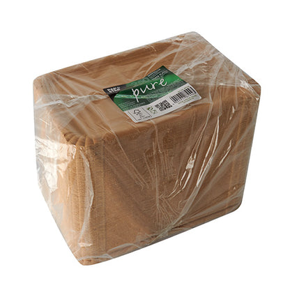 Een rechthoekige stapel PAPSTAR 250 "pure" witte, vierkante kartonnen borden van PAPSTAR GmbH, verpakt in helder plastic met groen label - een ideale milieuvriendelijke keuze voor uw volgende milieubewuste evenement.