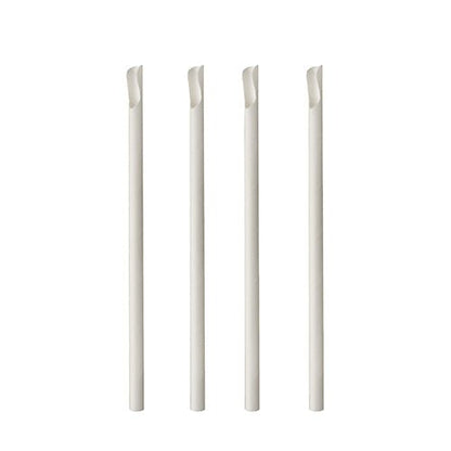 Vier witte PAPSTAR rietjes met lepelopzetstuk van papier (20 cm, Ø 8 mm, 100 stuks) staan rechtop in een rij voor een witte achtergrond; elk rietje heeft een schuine snede aan de punt.