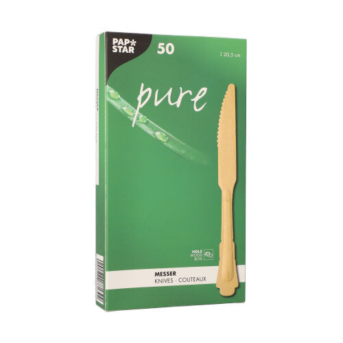 Een groene doos met het opschrift "pure" van PAPSTAR GmbH bevat 50 houten messen (20,5 cm) in vintage-design in een papieren tray. De voorkant toont een houten mes, een aloëverablad en een tekst in het Duits, Engels en Frans.
