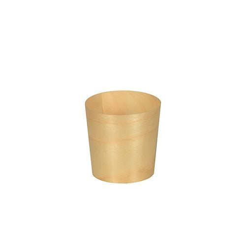 De PAPSTAR fingerfood-schalen van hout "pure", rond, Ø 4,5 cm (12 stuks) van PAPSTAR GmbH zijn kleine, ronde houten schaaltjes die ideaal zijn voor het serveren van fingerfood en elke gedekte tafel milieuvriendelijk verfraaien. Afgebeeld op een eenvoudige witte achtergrond.