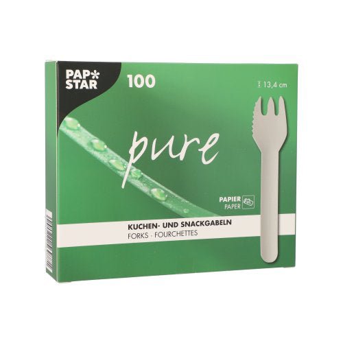 Een groene "PAPSTAR pure"-doos van PAPSTAR GmbH bevat 100 witte, getande taart- en snackvorken van papier (12,7 cm). De verpakking toont een afbeelding van een vork en een close-up van een plantenstengel met waterdruppels.