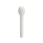 Een enkele witte PAPSTAR goffel "pure" (16 cm) van milieuvriendelijk, robuust materiaal staat midden op een witte achtergrond. Het wegwerpservies van PAPSTAR GmbH combineert lepel- en vorkeigenschappen met een ronde kom en drie tanden.