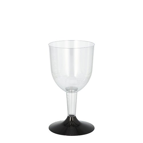 De Starpak 20 steelglazen voor witte wijn, van helder polystyreen met zwarte steel en bodem, zijn perfect om witte wijn of andere dranken in steelglazen te serveren bij elke gelegenheid.