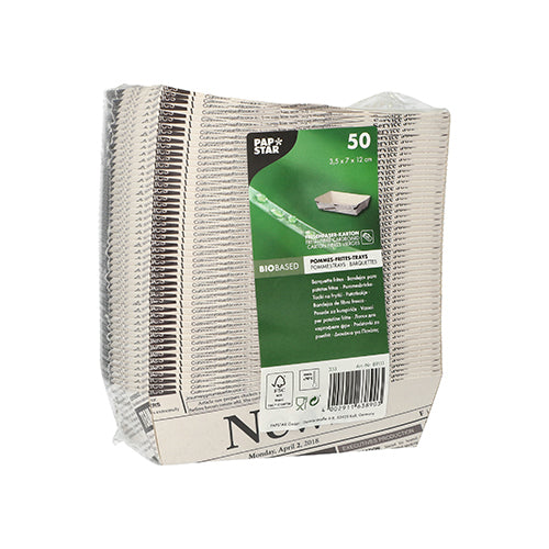 Eine Packung mit 50 weißen PAPSTAR Pommes-Frites-Schalen „Newsprint“ (PAPSTAR GmbH), in Klarsichtfolie verpackt, Maße 3,5 x 7 x 1,2 Zoll, ideal für Imbissstände, mit Zeitungsdruck-Design und grünem Produktetikett.