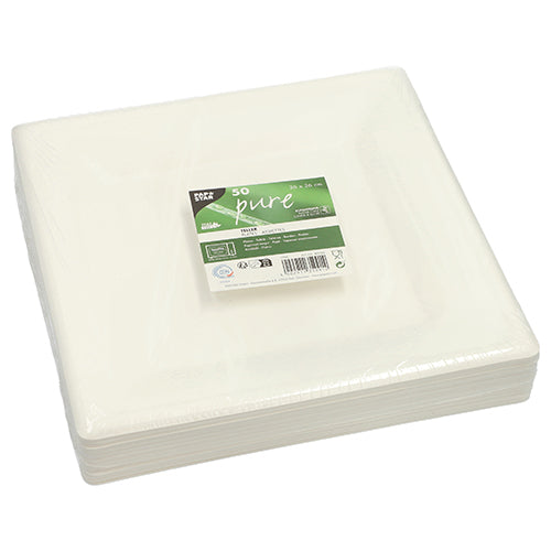 Een stapel PAPSTAR 50 borden van suikerriet "pure", duurzaam en composteerbaar, van PAPSTAR GmbH, verpakt in plastic. Het groen-witte etiket bovenop toont productinformatie en het getal 50.