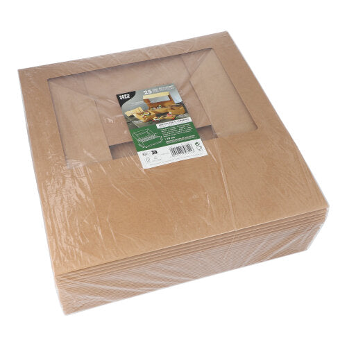 Een stapel PAPSTAR 25 cupcake-dozen vierkant 10 cm met PLA-kijkvenster van PAPSTAR GmbH is in plastic verpakt; bovenop ligt een productlabel met afbeeldingen en tekst.