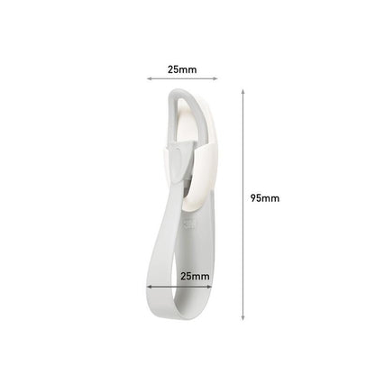 De 3M Deutschland GmbH Command™ kabelhouder, 17304-FR, in wit en grijs, is 25 mm breed en 95 mm hoog. Hij heeft een gebogen basis en een afgeronde, draaibare haak die helpt kabelchaos te voorkomen.