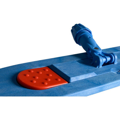 Close-up van de magneet-klaphouder van Abena Re-Seller GmbH, die links een blauw kunststofoppervlak met een verhoogd oranje gestructureerd kussen en rechts een blauwe verstelbare armmechanisme toont.