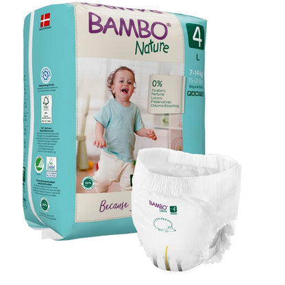 Een verpakking van Abena Re-Seller GmbH Bambo Nature Pants wordt naast een enkele luier afgebeeld en toont een glimlachend peuter, productdetails en symbolen voor milieuvriendelijke en huidvriendelijke certificeringen.