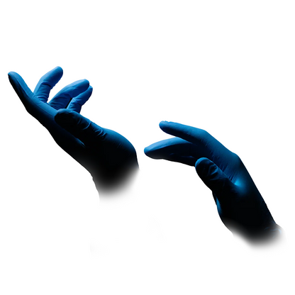 Twee handen met AMPri MED-COMFORT BLUE nitrilhandschoenen poedervrij van AMPri Handelsgesellschaft mbH staan tegenover elkaar afgebeeld voor een witte achtergrond. De vingers van beide handen zijn licht gespreid, de handpalm van de linkerhand wijst naar boven en de handpalm van de rechterhand naar beneden.