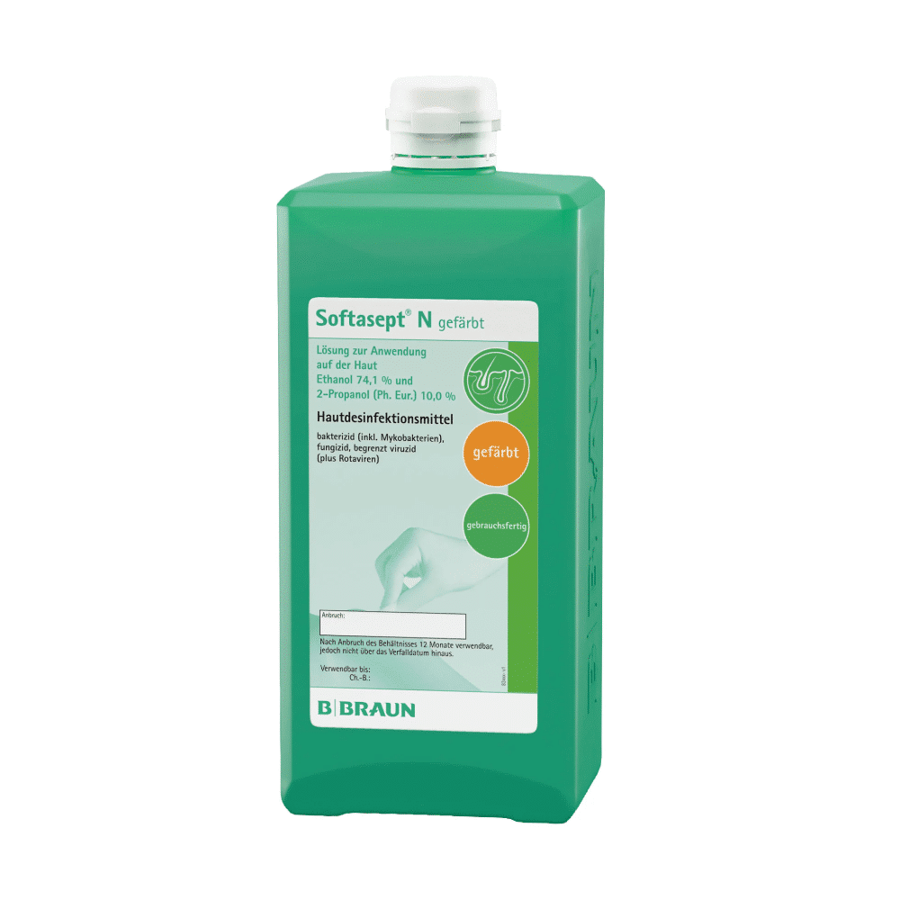 Afgebeeld is een groene fles met het opschrift „B. Braun Softasept® N huiddesinfectiemiddel, gekleurd“, geproduceerd door B. Braun Deutschland GmbH & Co. KG. Het bevat een desinfectieoplossing voor huidtoepassing (huiddesinfectie), met name 2-propanol en ethanol, die bekend staan om hun bacteriedodende werking. Op het etiket staan ook gebruiksinstructies en veiligheidsinformatie.