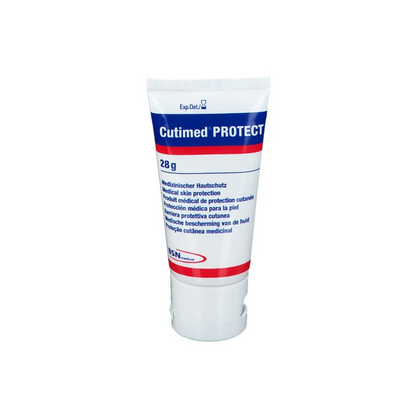 Een 28-gram tube BSN Cutimed® Protect Creme Wondbescherming van BSN medical GmbH (essity) is overwegend wit, de opdruk is rood en blauw en toont tekst in meerdere talen. Het merklogo en verdere productdetails zijn aan de voorkant gedrukt en benadrukken de hydraterende eigenschappen.