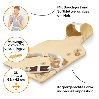 Een persoon houdt een flexibel Beurer HK 58 rug-/nekverwarmingskussen van de Beurer GmbH met verstelbare riem vast. Het speciaal voor nek en rug ontwikkelde kussen kenmerkt zich door eigenschappen zoals een buikriem, XL-formaat (62x42 cm), ademend materiaal en een ergonomische vorm. De Duitse tekst benadrukt deze eigenschappen.