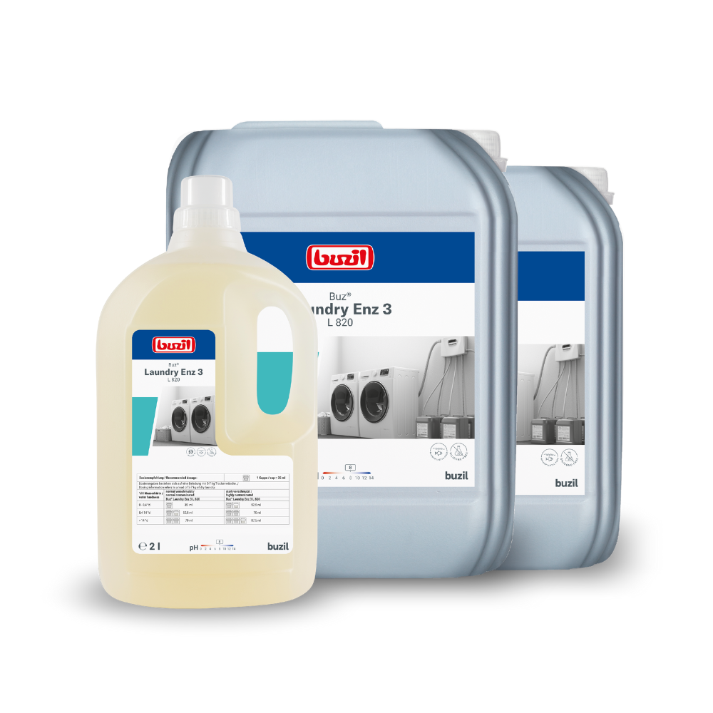 De afbeelding toont Buzils vloeibaar enzymwasmiddel „Buz® Laundry Enz 3 L 820“, dat is ontworpen voor professionele gebruikers. De voorste verpakking is een compacte 2-liter fles, de twee grotere zijn stevige 20-liter kannen, elk voorzien van een wasmachineafbeelding.