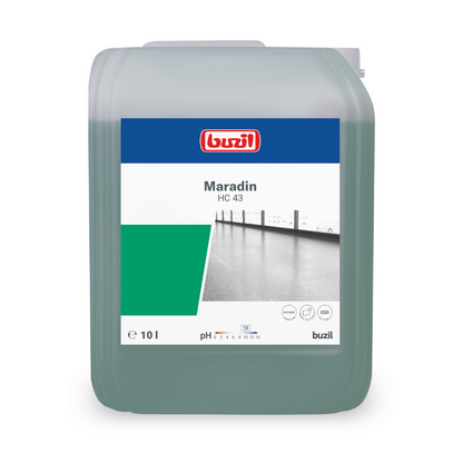 Een 10-liter container Buzil Maradin HC 43 Hooggeconcentreerde Allesreiniger van BUZIL-WERK Wagner GmbH & Co. KG heeft op het etiket een blauw-groen ontwerp, waarop productdetails zoals een pH-symbool, milieusymbolen en een afbeelding van een schone vloer zijn afgebeeld. Het is ideaal voor het bestrijden van olie- en vetvervuiling op waterbestendige oppervlakken.