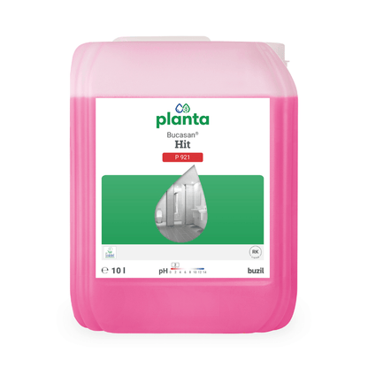 Een roze 10-liter container met Buzil Planta Bucasan® Hit P 921, een ecologische sanitaironderhoudsreiniger, heeft een groen-wit etiket met een waterdruppel en een badkamerafbeelding. De pH-1 formule zorgt voor streeploze glans. Rechtsonder is de merknaam BUZIL-WERK Wagner GmbH & Co. KG afgebeeld.