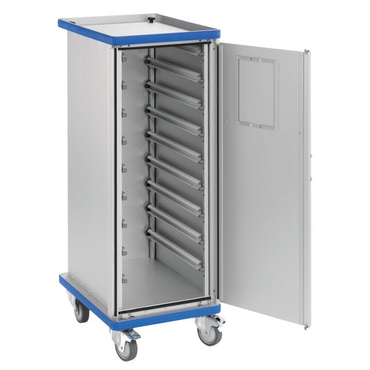 Der Novocal Geschlossener Modulwagen verfügt über zwei Türen mit Riegelschlössern, eine robuste Konstruktion aus eloxiertem Aluminium und ist ideal für die sichere und effiziente Lagerung oder den Transport.