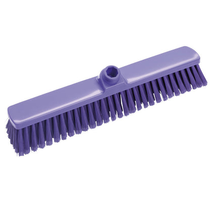 De GROTE RUIMTEBEZEM, ZACHT 400X60X50MM van Haug Bürsten KG is een paarse bezem met zachte borstelharen en een centrale bus voor de steelbevestiging, ideaal voor de efficiënte reiniging van grote oppervlakken.