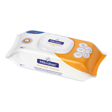 Een pak Mikrobac® Virucidal Tissues van Paul Hartmann AG in een oranje-witte verpakking met een transparante opening, waardoor 80 antibacteriële doekjes zichtbaar zijn, aangeduid als alcoholvrije desinfectiedoekjes voor alcoholgevoelige oppervlakken.
