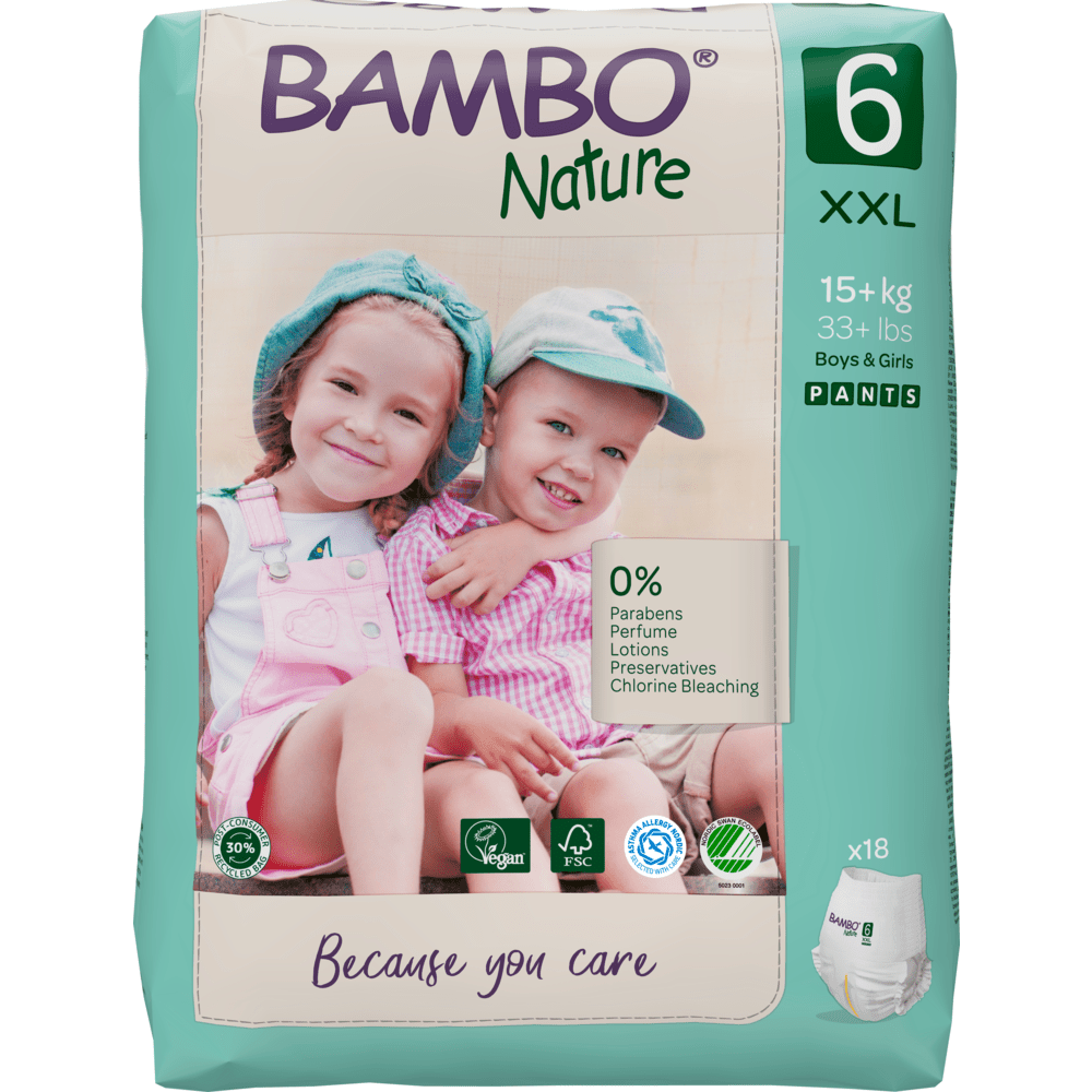 Een pak van de Bambo Nature Pants XXL van Abena Re-Seller GmbH in maat 6, dat twee lachende kinderen in pastelgekleurde outfits toont. De milieuvriendelijke verpakking adverteert met 0% parabenen, is vegan gecertificeerd en bevat 18 huidvriendelijke luierbroeken.