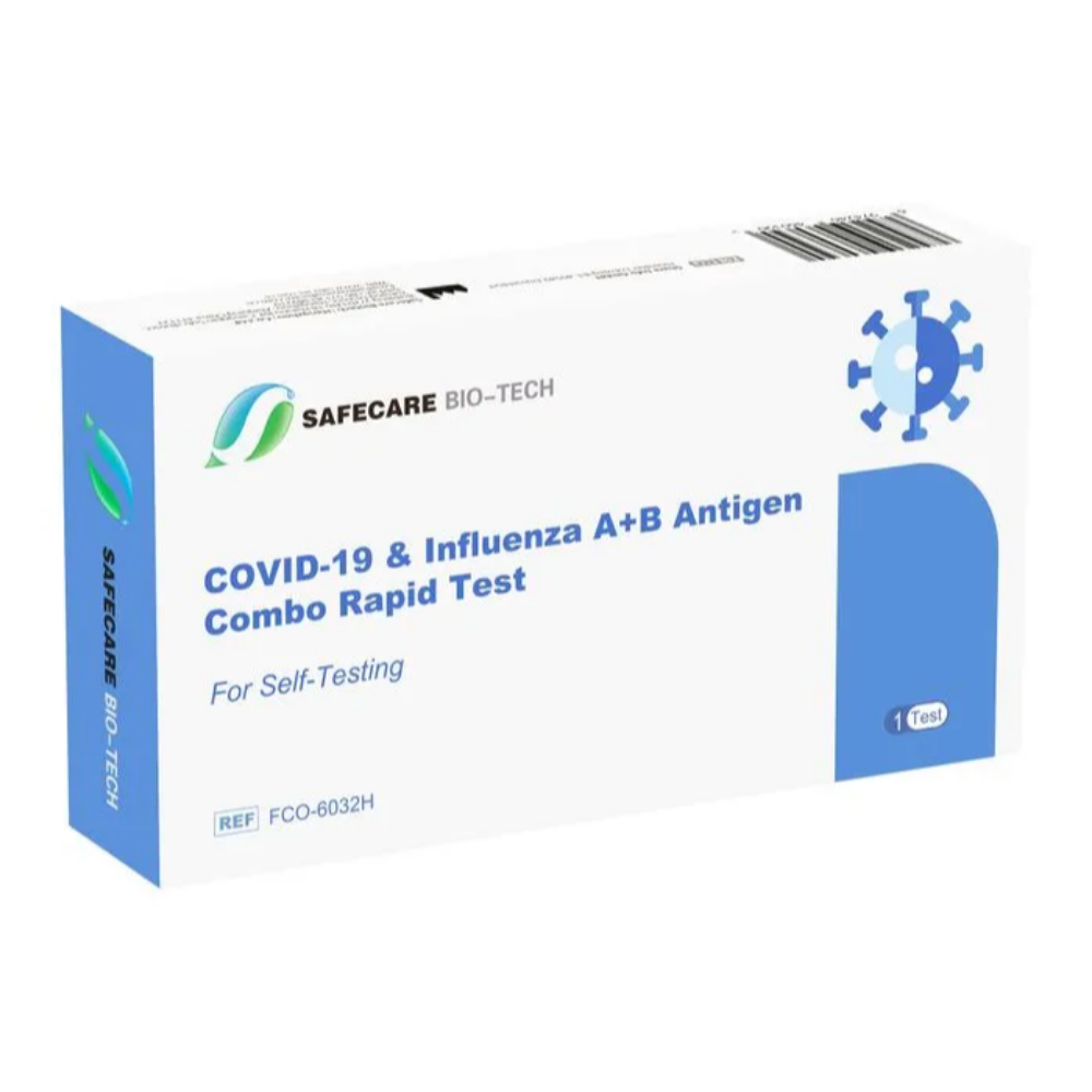 Een wit-blauwe doos met het opschrift „Safecare SAFECARE Covid19 & Influenza A+B Antigeentest met BfArM goedkeuring | 1 test“. De doos is voorzien van een virussymbool en draagt het referentienummer FCO-6032H. Het bevat een test voor snelle en betrouwbare Covid19-antigeentestresultaten.