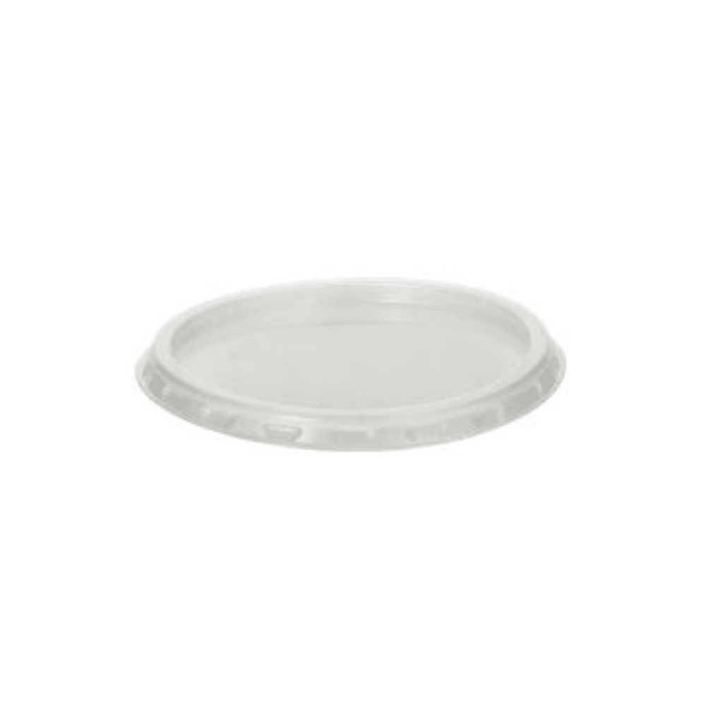 Tegen een witte achtergrond is een Starpak-deksel voor dressingbekers afgebeeld, een ronde, transparante kunststofdeksel met een diameter van 7,1 cm en een kleine rand.