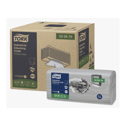 Afgebeeld zijn een doos en een verpakking Tork 520679 industriële reinigingsdoeken Premium W4 1-laags. De bruine doos toont productdetails, terwijl de grijze verpakking een hand met een doek laat zien. Beide premium reinigingsdoeken van TORK – Essity Professional Hygiene Germany GmbH zijn gemarkeerd met het nummer 52 06 79.